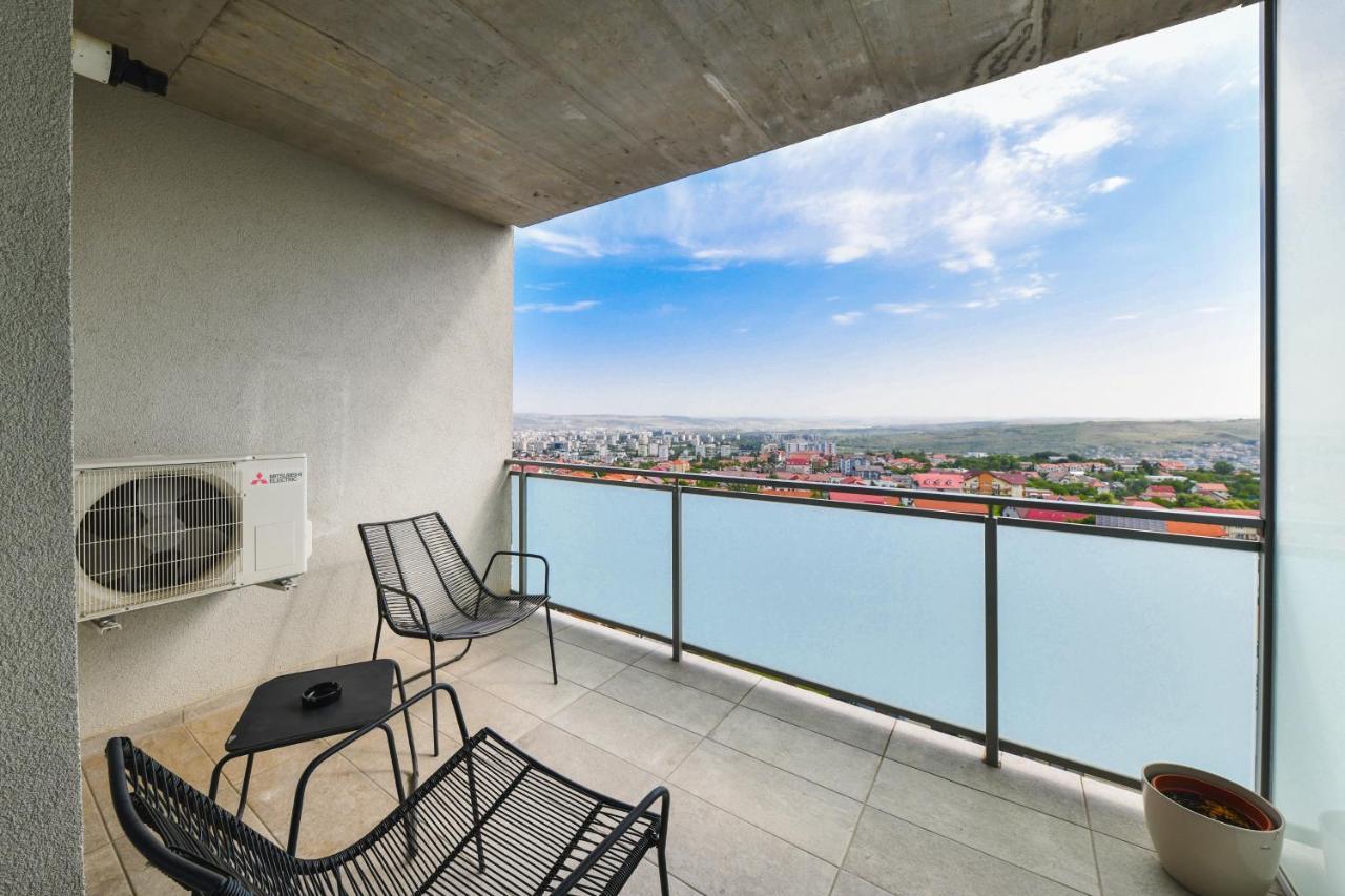 My Place Grand Hill Cluj-Napoca Exterior photo