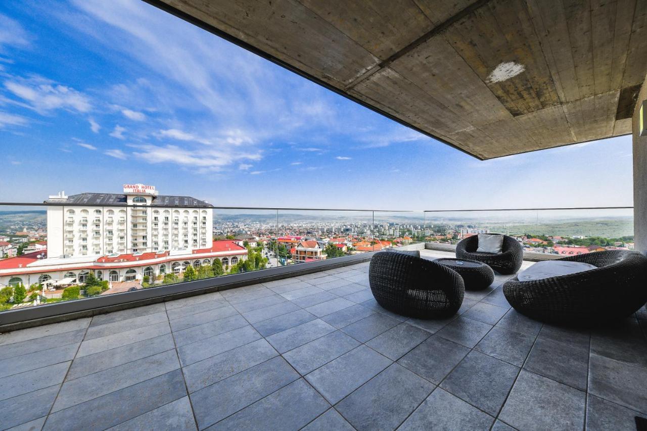My Place Grand Hill Cluj-Napoca Exterior photo