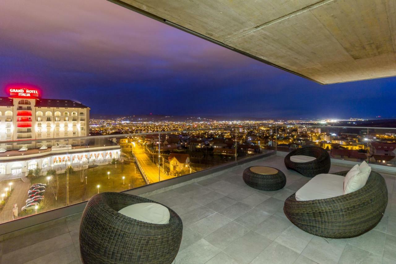 My Place Grand Hill Cluj-Napoca Exterior photo