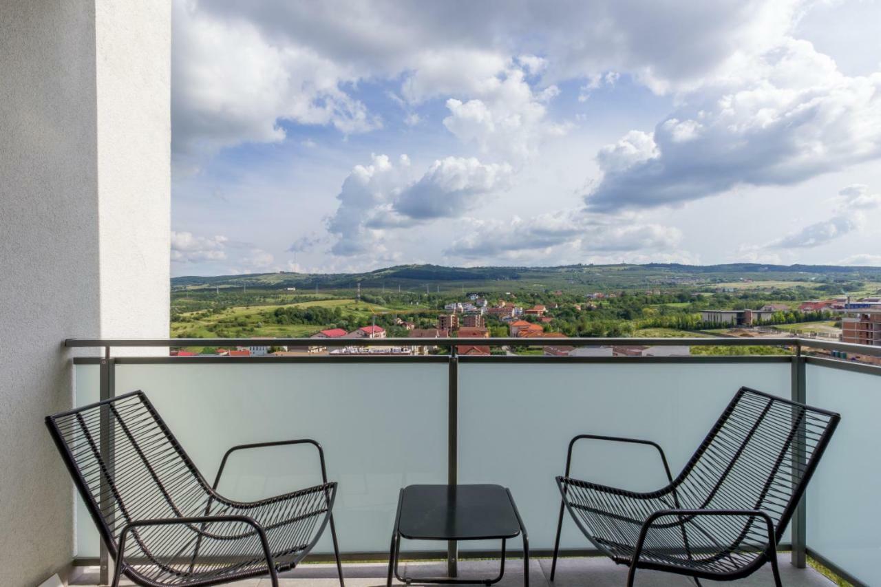 My Place Grand Hill Cluj-Napoca Exterior photo