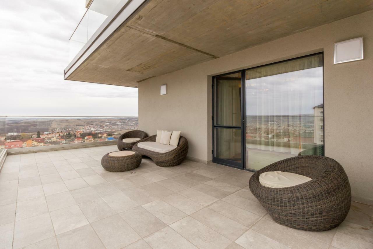 My Place Grand Hill Cluj-Napoca Exterior photo